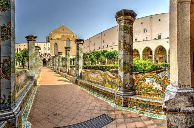Metrodante Naples